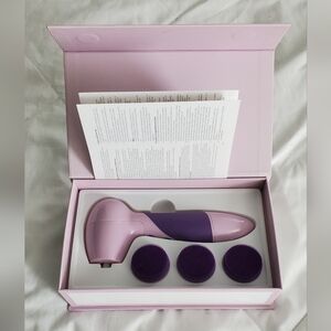 NIB Facial Scrub Brush by Younique